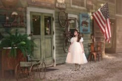 JACQUELINE GOWN CHAMPAGNE -Trish Scully 100 2