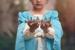 MISTRAL CROWN -Trish Scully 213 1