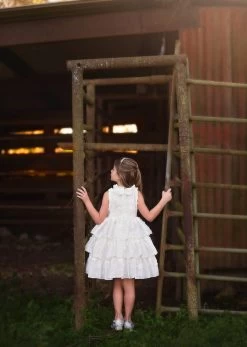 JOELLE DRESS WHITE -Trish Scully 24 3 f6ecdc4a 4ac6 450f bab7 d14ec8fe071b