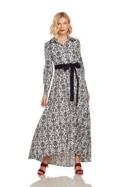 CONSTANCE MAXI DRESS NAVY DAMASK 23 CONSTANCE MAXI DRESS NAVY DAMASK -Trish Scully 26 1368 WEB