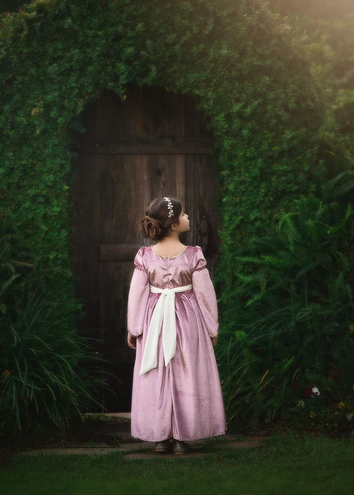 MEDIEVAL PRINCESS 6 MEDIEVAL PRINCESS - Image 4