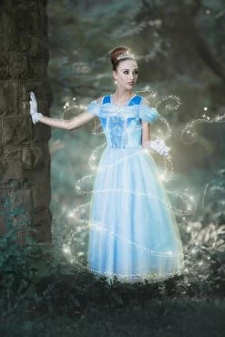 QUEEN OF THE KINGDOM GOWN FOR WOMEN -Trish Scully 310 4