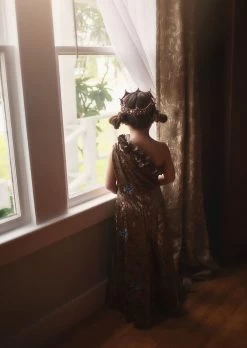 HER ROYAL MAJESTY CROWN -Trish Scully 378 3