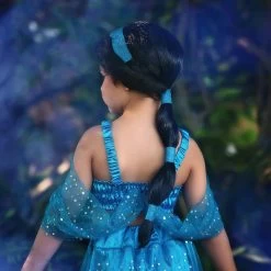 BRUNETTE WIG -Trish Scully 4 3556e860 e92f 4085 9a76 37bd939df957