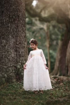 Trish Scully -Trish Scully AGNESSMAIN