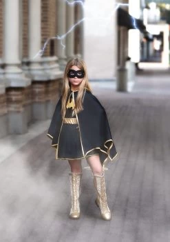 THE BAT QUEEN 4-PC SET -Trish Scully batgirl3