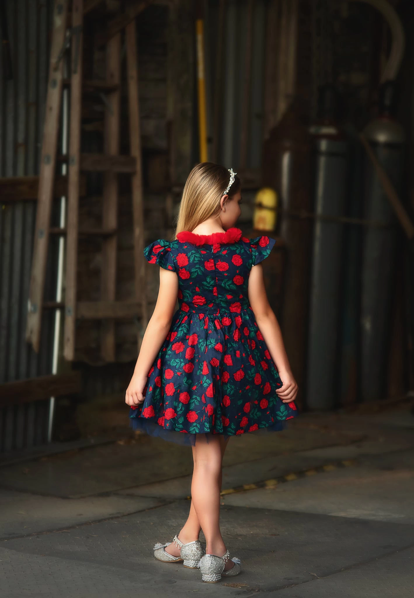 EVANGELINE DRESS NAVY ROSE FLORAL 5 EVANGELINE DRESS NAVY ROSE FLORAL - Image 3